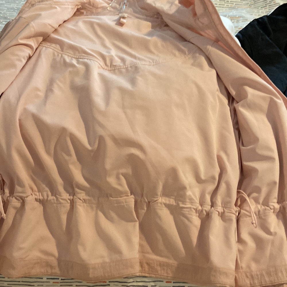 Women's Pink Hooded Jacket - Picture 7 of 7